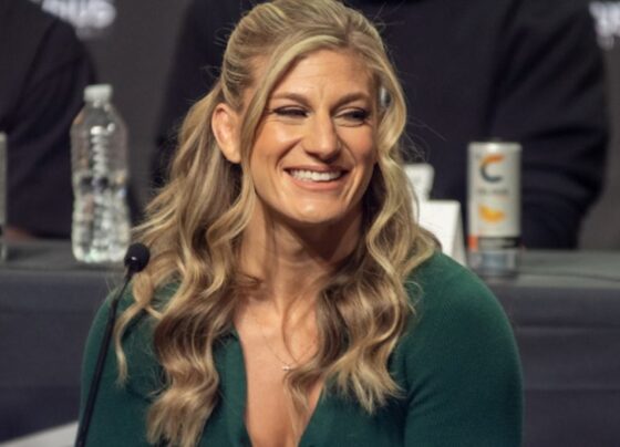 Kayla Harrison em coletiva de imprensa da PFL.