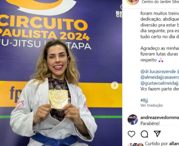 Ana Paula Minerato posa com a medalha de ouro do Circuito Paulista de Jiu-Jitsu.