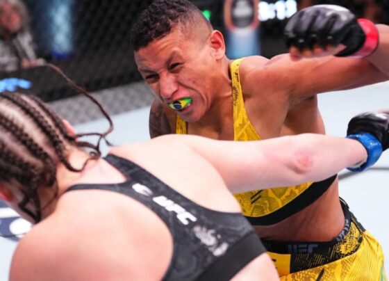 Josiane Nunes integra o top-15 dos galos do UFC