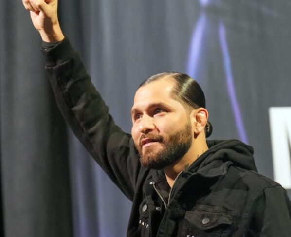 Jorge Masvidal é um dos lutadores mais populares do MMA, mas se aposenta com sequência de derrotas