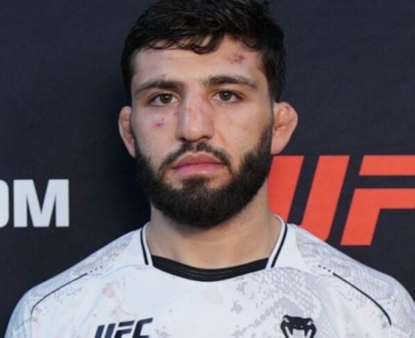 Arman Tsarukyan integra a elite dos leves do UFC