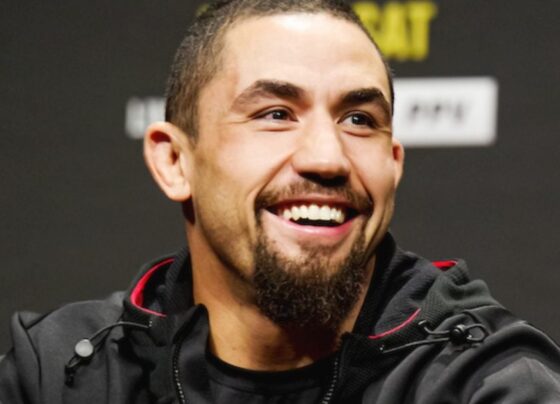 Robert Whittaker é um dos melhores médios da história do MMA