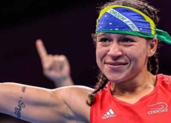 Bia Ferreira brilha no Campeonato Mundial de boxe e é bicampeã